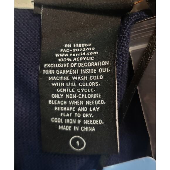 Studio by Torrid Totoro Sweater 1X Blue Animecore Fall Knit Peter Pan Collar - Picture 9 of 10